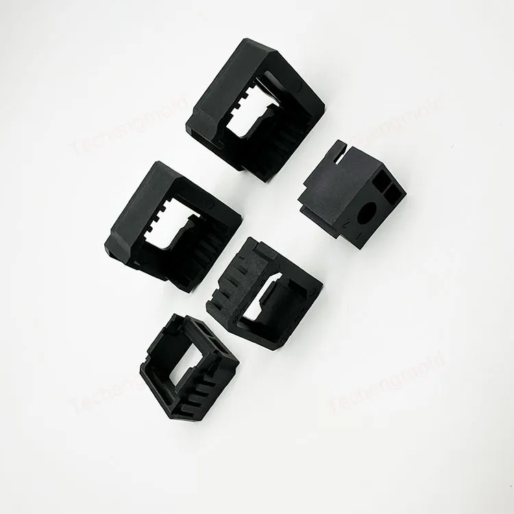 特诚科技PA66精密注塑件实拍 4